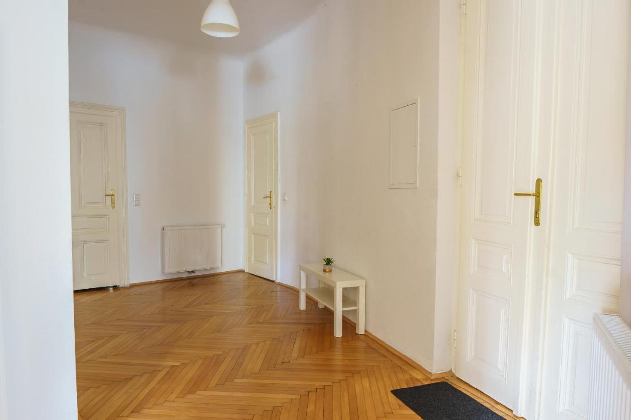 Central Living Apartments - Schoenbrunn Vienne Extérieur photo